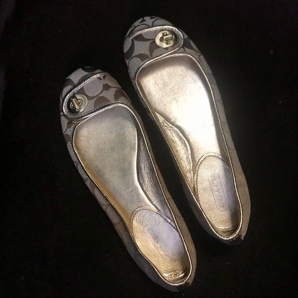 Coach Shoes Coach Noel Turnlock Flats Large Logo Signature Gold